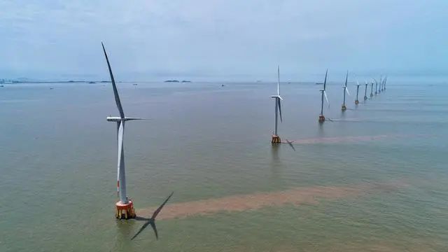 人民滿意的公務(wù)員、跨海高鐵、電力裝備綠色低碳發(fā)展、網(wǎng)絡(luò)文明等中英翻譯